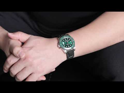 20mm Elastic watch band on Rolex Hulk Submariner on hand - Drwatchstrap