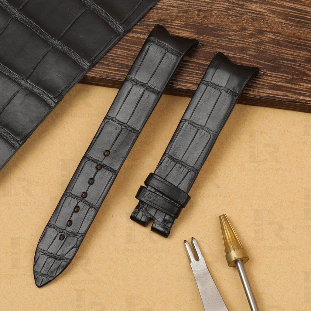 100% handmade black genuine OEM custom double-folded alligator crocodile leather strap and watch band replacement for Cartier Pasha De watches online - Shop the high-end quality Belly-scale bespoke leathr straps and watchbands online from DR Watchstrap onine at a low price