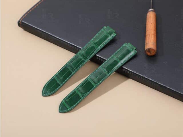 Genuine premium custom American Alligator Belly-scale Green leather watch strap & watch band replacement for Cartier Ballon Bleu Lady Medium Men Large Chronograph Cartier watches online - Buy and shop the high-end best quality straps and watchbands from dr watchstrap at a low price