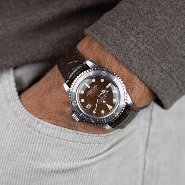 Handmade leathe watch strap :brown Sugar Alligator Round scale