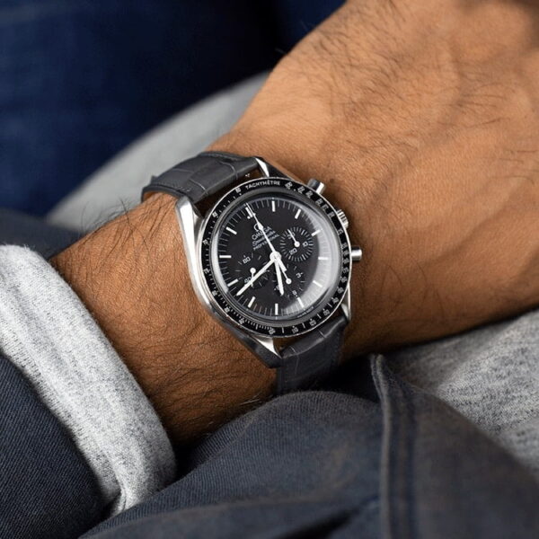 Handmade leather watch strap Grey Alligator Belly scale