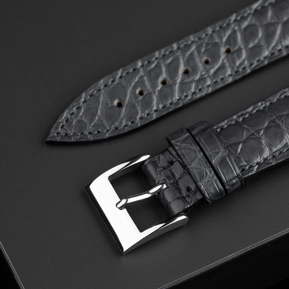 Handmade leather watch strap Grey Alligator Round scale | Drwatchstrap