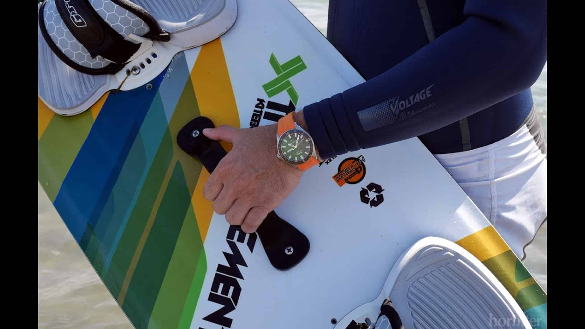 Leather vs rubber vs metal watch band Pros and cons Drwatchstrap