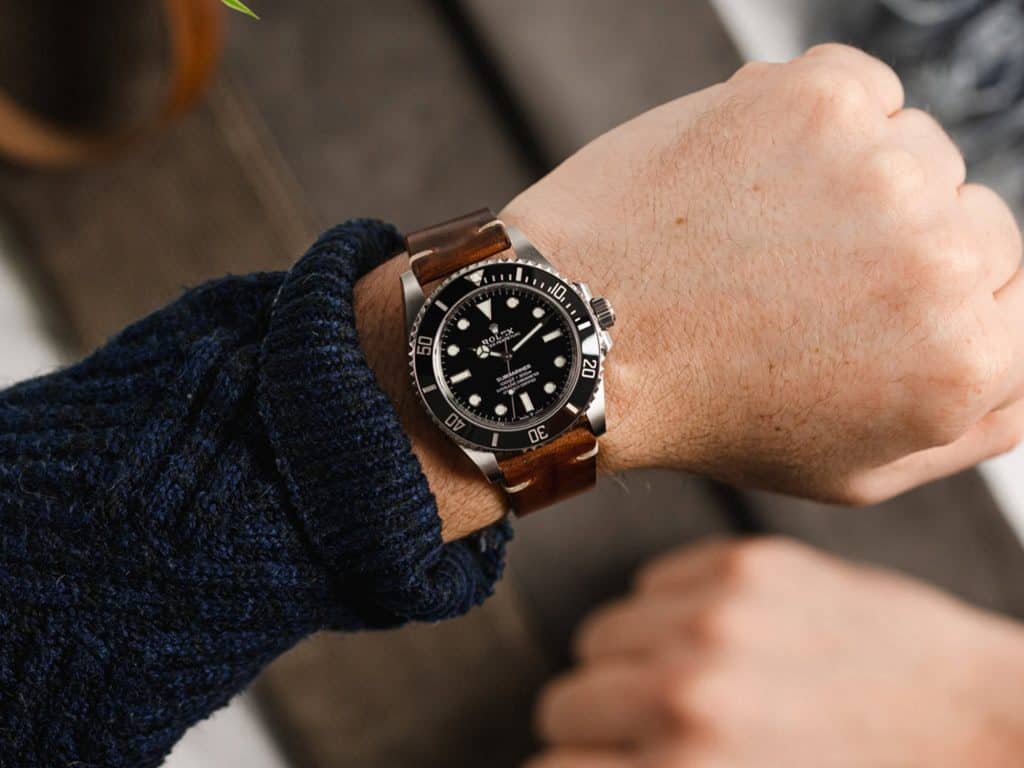 Leather vs rubber vs metal watch band - Pros and cons